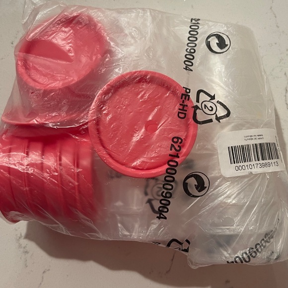 New Tupperware Minis - Picture 7 of 7